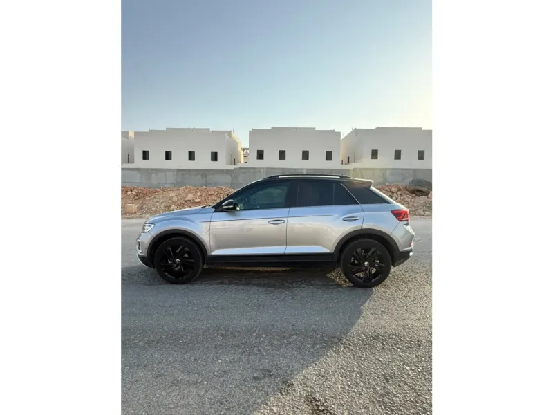 Volkswagen T-Roc 2024 9
