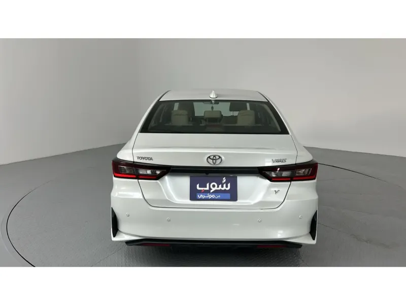 Toyota Yaris Y 2024 7