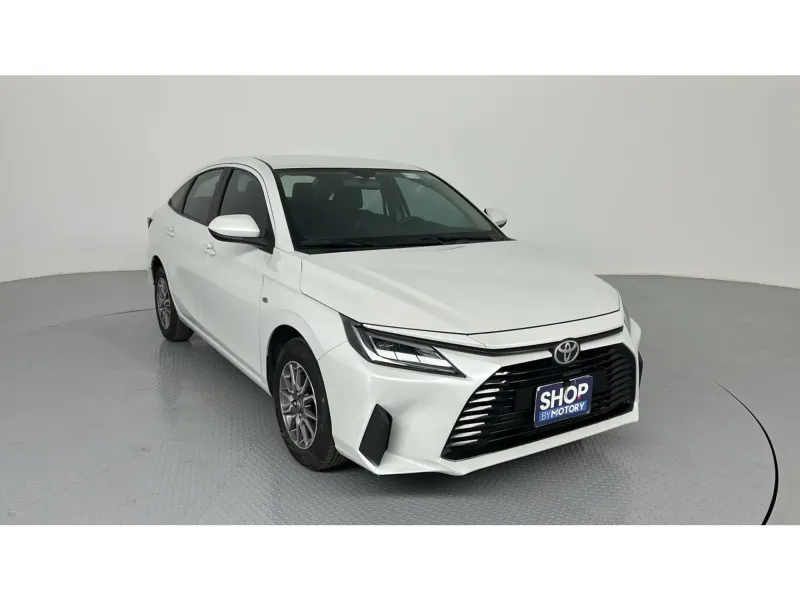 Toyota Yaris Y 2024 3