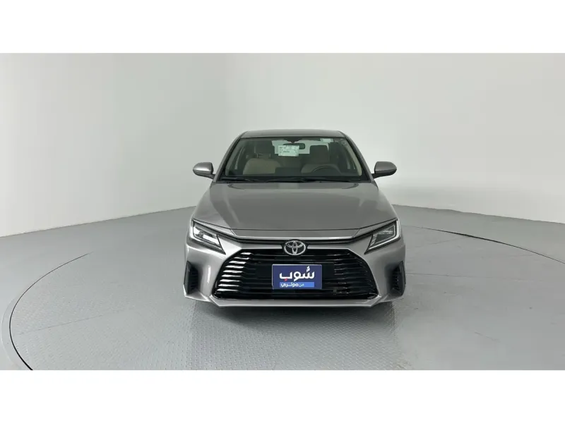 Toyota Yaris Y 2024 1