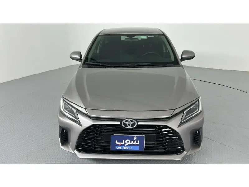 Toyota Yaris Y 2024 3