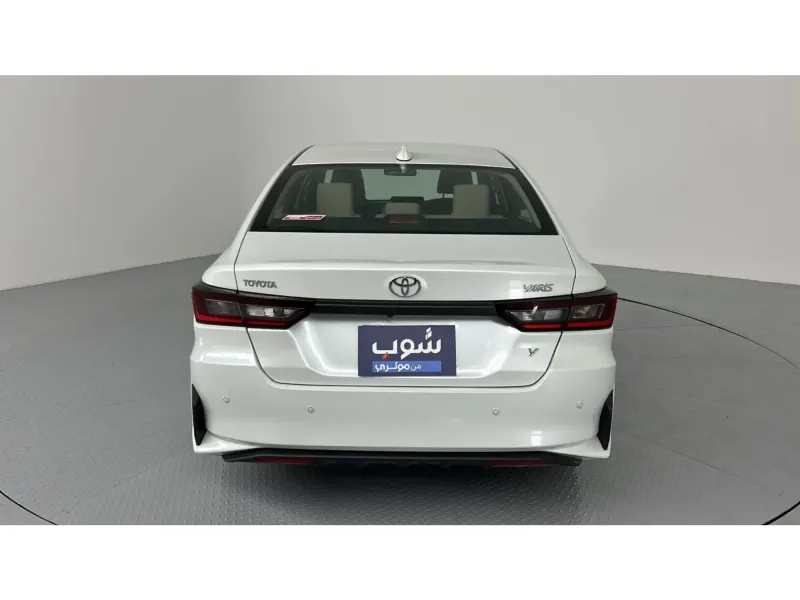 Toyota Yaris Y 2024 7