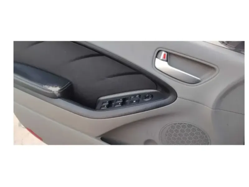 KIA Cerato 2014 3