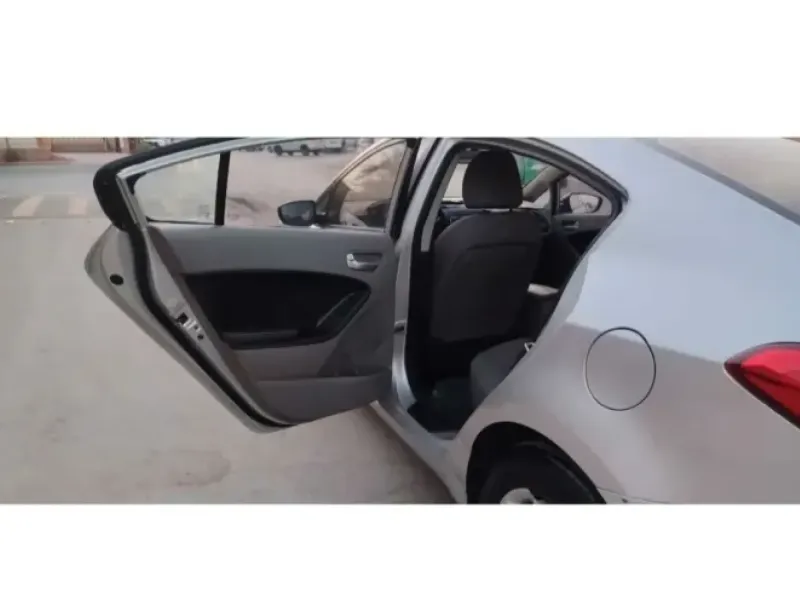 KIA Cerato 2014 11