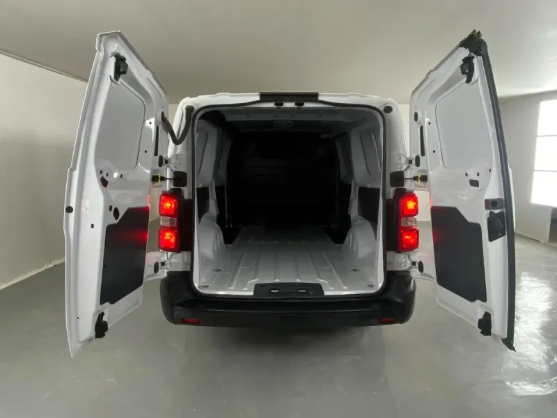 Fiat SCUDO VAN 2024 16