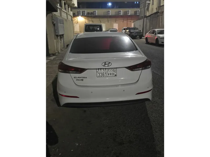 Hyundai Elantra 2018 2