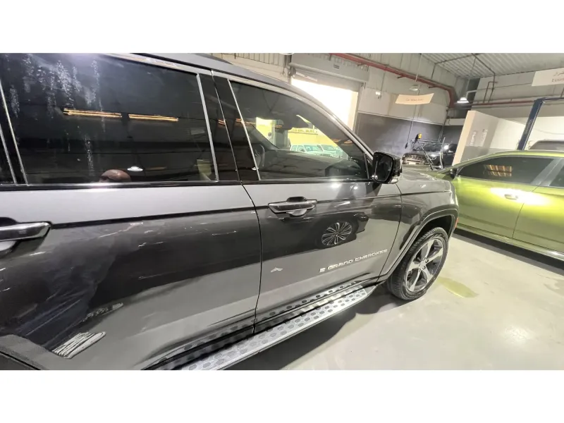 2025 Jeep Grand Cherokee Limited 3.6L V6 | Single Owner 9