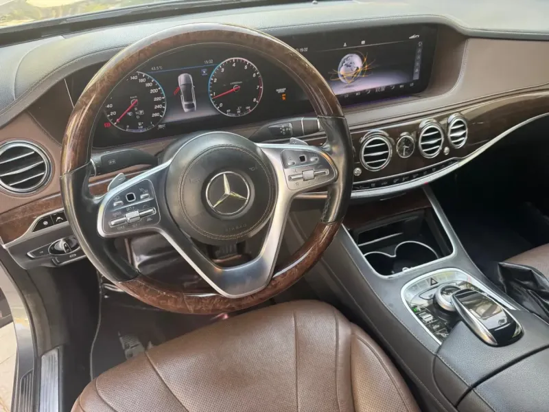 Mercedes S 2019 10