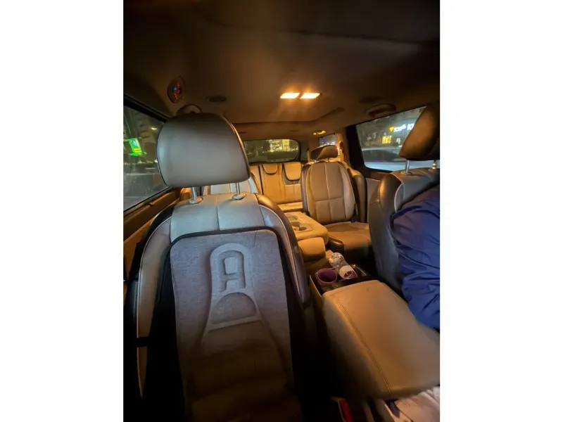 KIA Carnival 2017 3