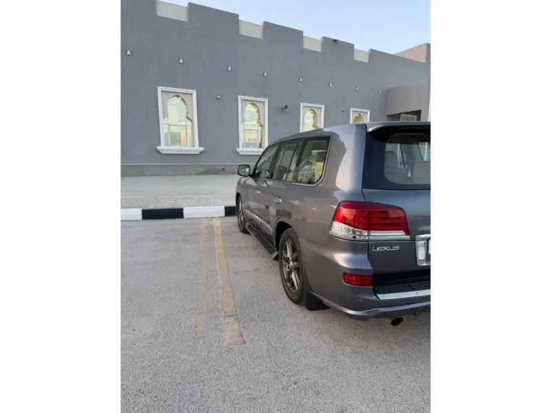 Lexus LX 2014 2