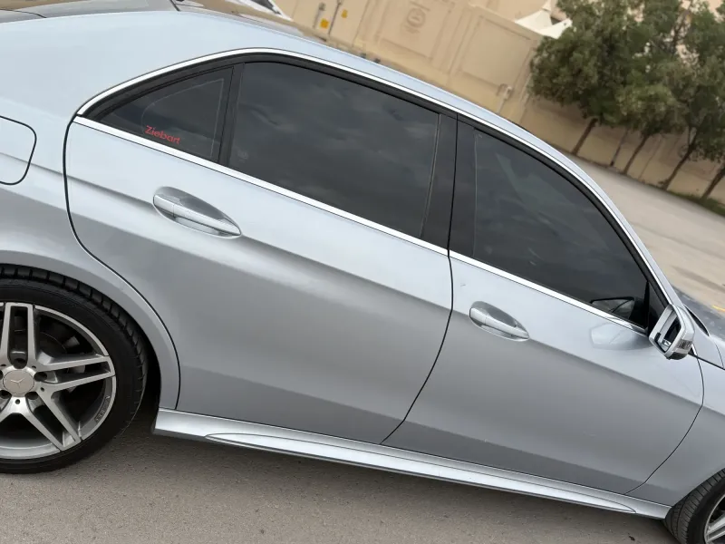 Mercedes E 2016 9