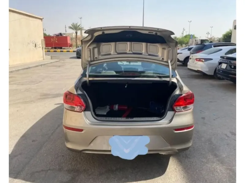 KIA Pegas 2021 6