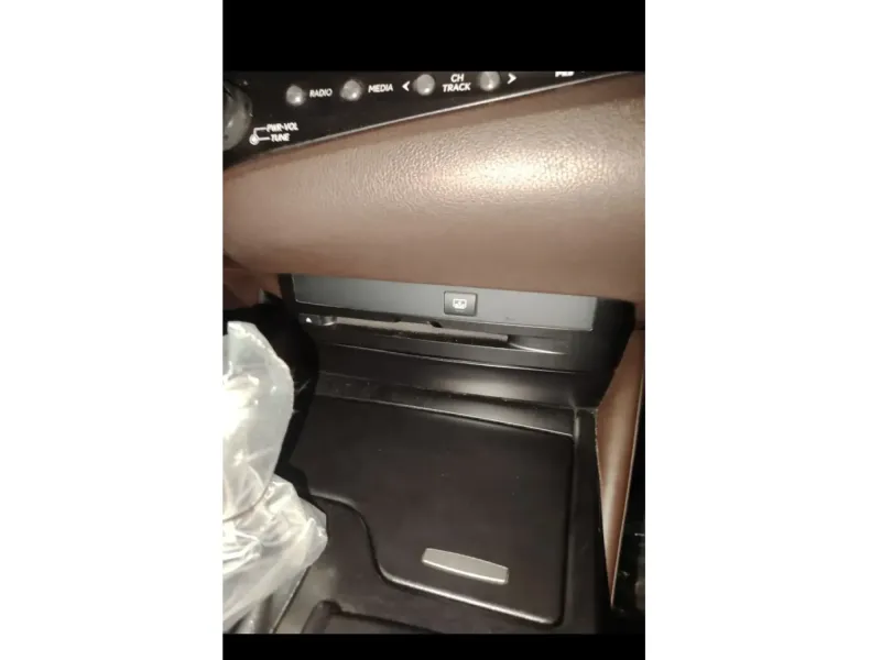 Lexus ES 2020 15
