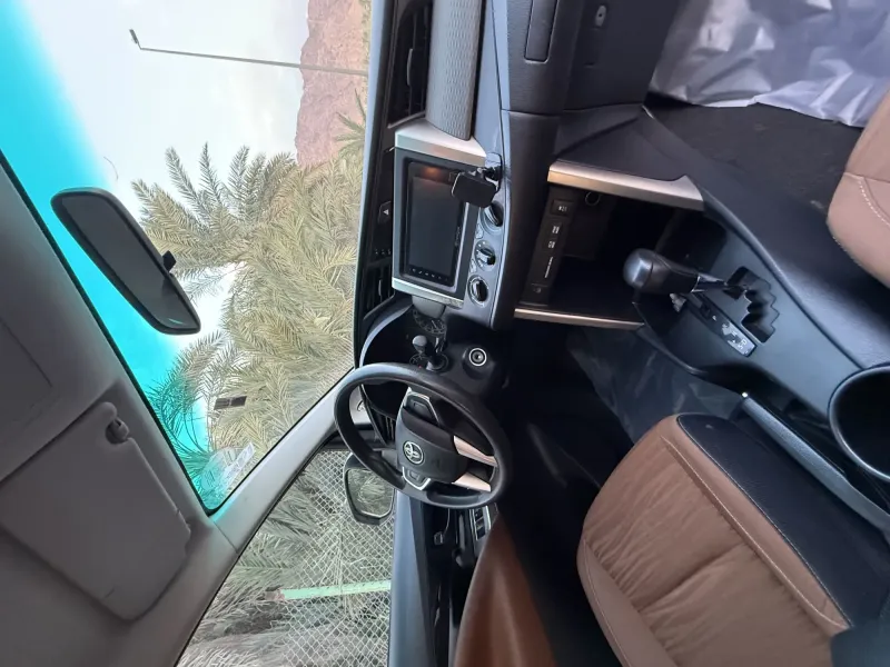 Toyota Innova 2023 8