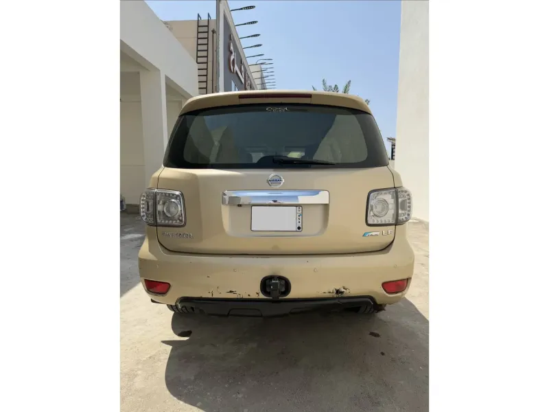 Nissan Patrol 2010 7
