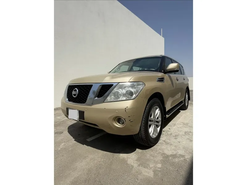 Nissan Patrol 2010 4