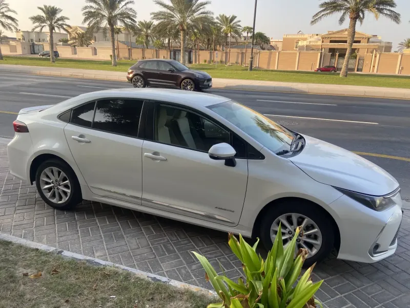 Toyota Corolla 2023 4