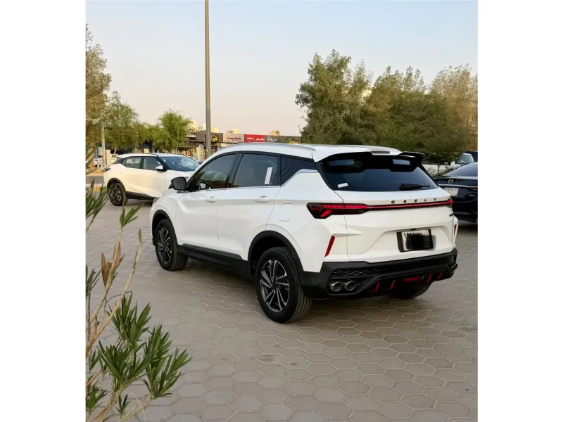 Geely Coolray 2024 2