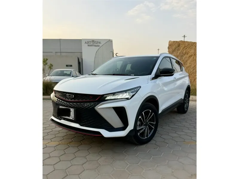 Geely Coolray 2024 4