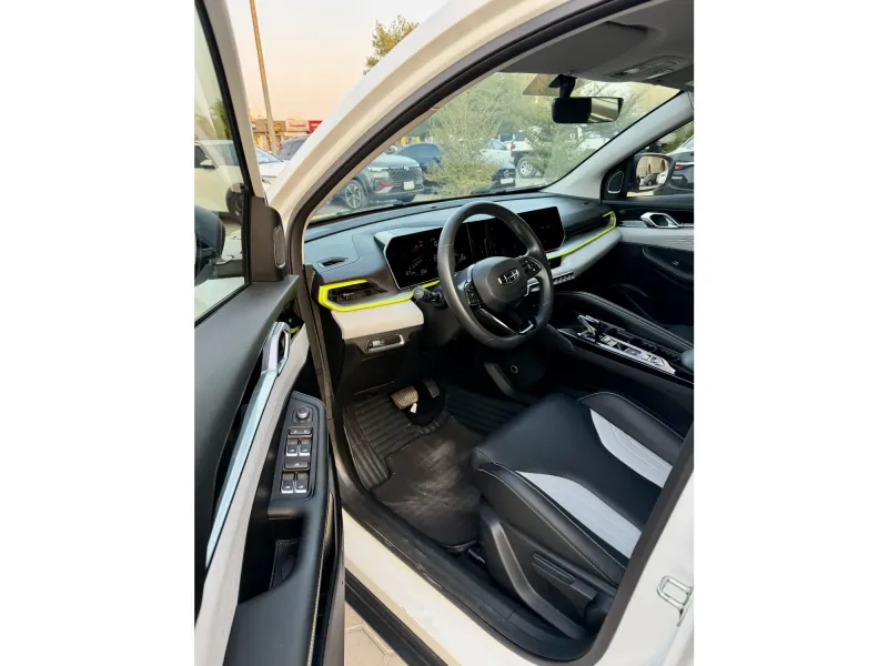 Geely Coolray 2024 8