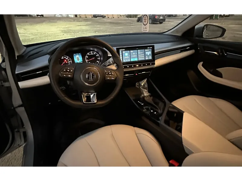 2026 MG5 Comfort – Only 4,100 km – Warranty, Service Package & 3M 12