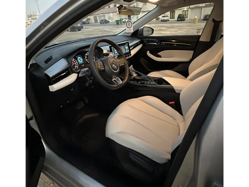 2026 MG5 Comfort – Only 4,100 km – Warranty, Service Package & 3M 10