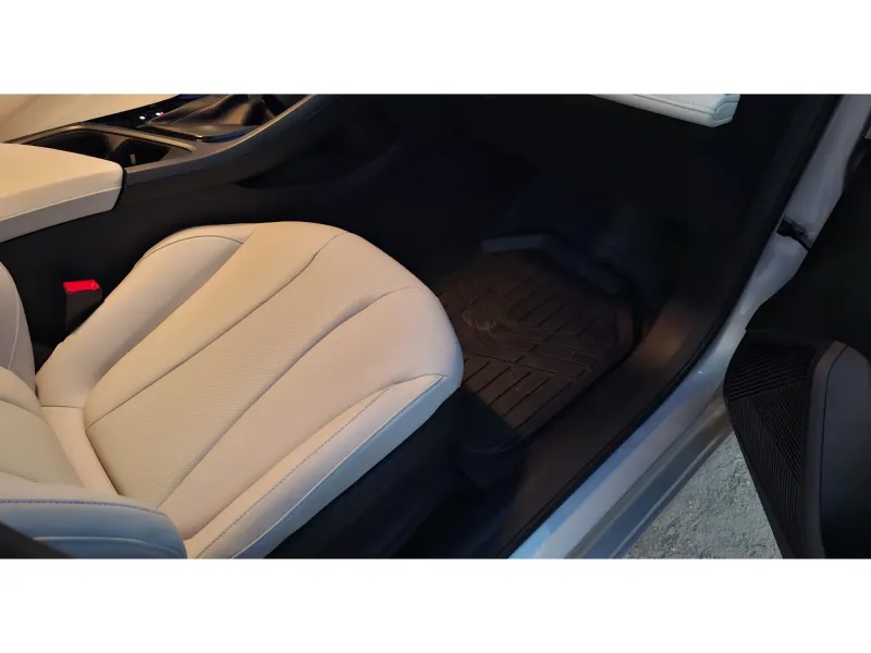 2026 MG5 Comfort – Only 4,100 km – Warranty, Service Package & 3M 14