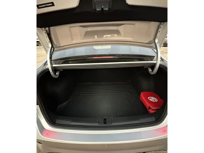 2026 MG5 Comfort – Only 4,100 km – Warranty, Service Package & 3M 19