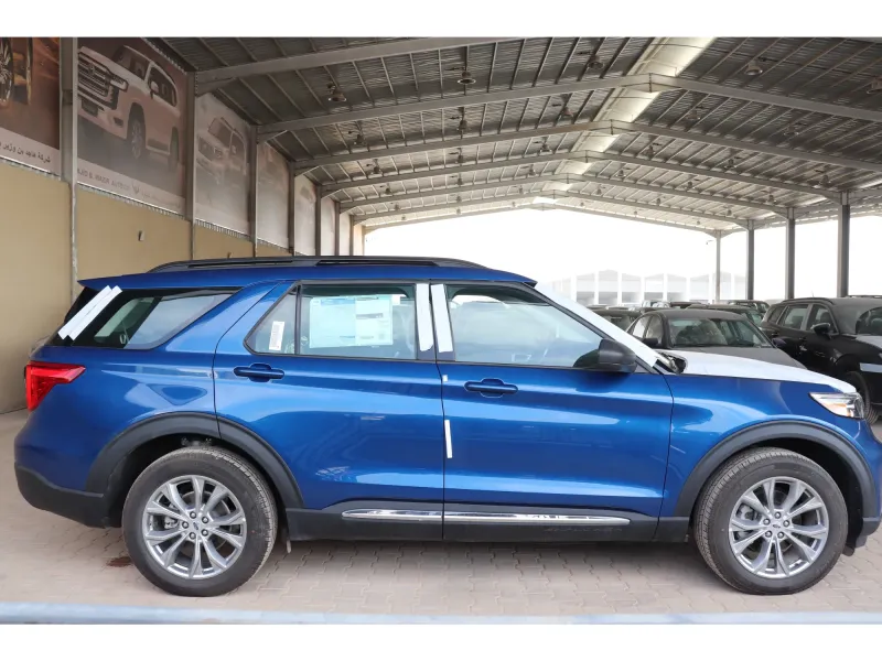 Ford Explorer 2023 10
