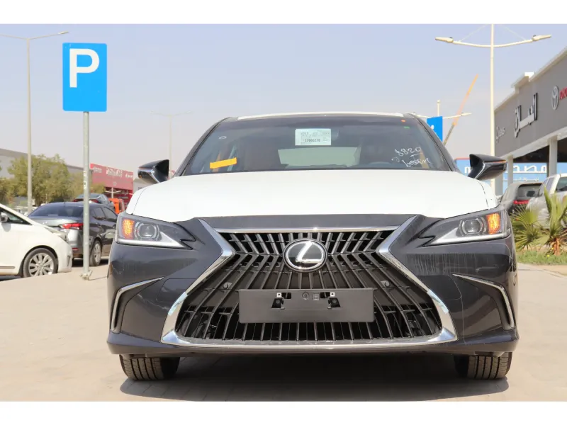لكزس ES 2025 es 250AA 11