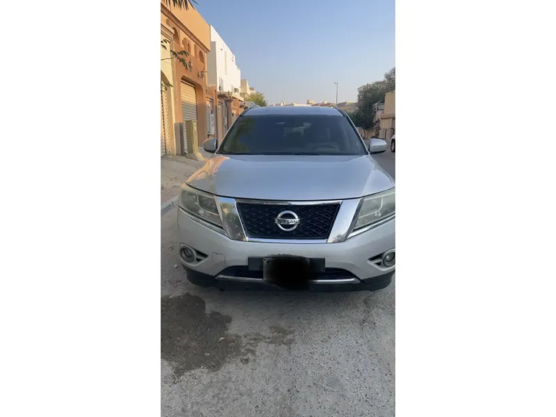 Nissan Pathfinder 2013 2