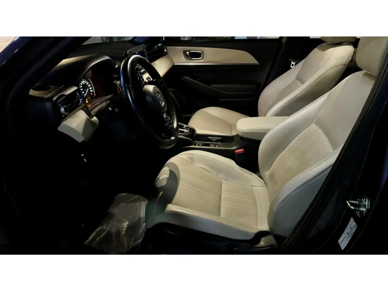 2025 Honda HR-V Sport | Saudi Specs | 18,000 KM 10