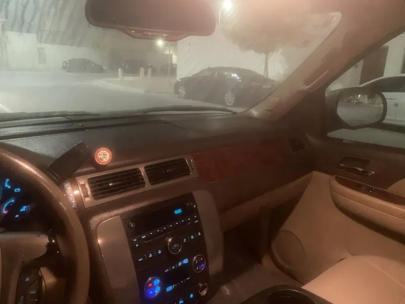 GMC Yukon XL 2009 5