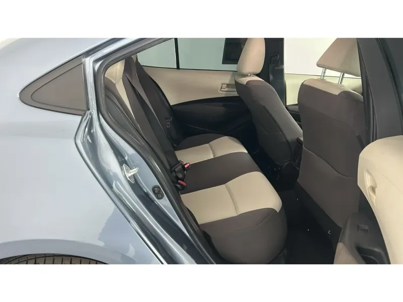 Toyota Corolla XLI 2.0L 2024 13