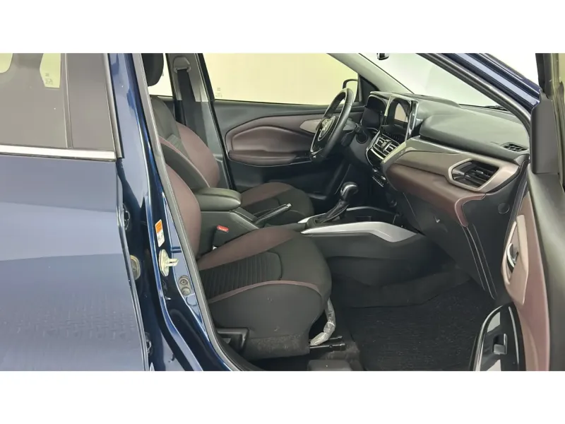 Suzuki Fronx GLX 2025 15