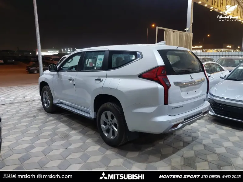 Mitsubishi MONTEROSPORT 2025 5