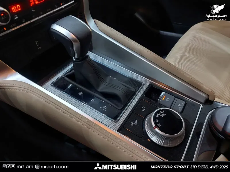 Mitsubishi MONTEROSPORT 2025 14