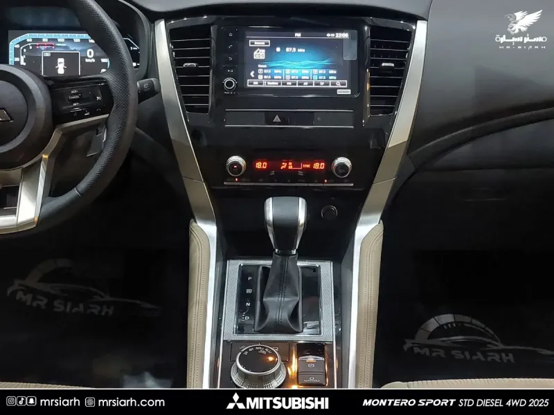 Mitsubishi MONTEROSPORT 2025 13