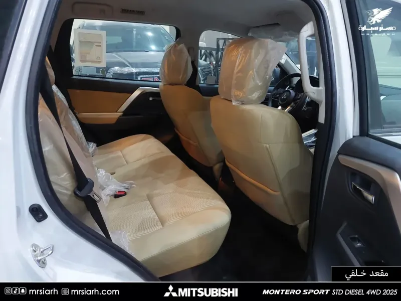 Mitsubishi MONTEROSPORT 2025 15