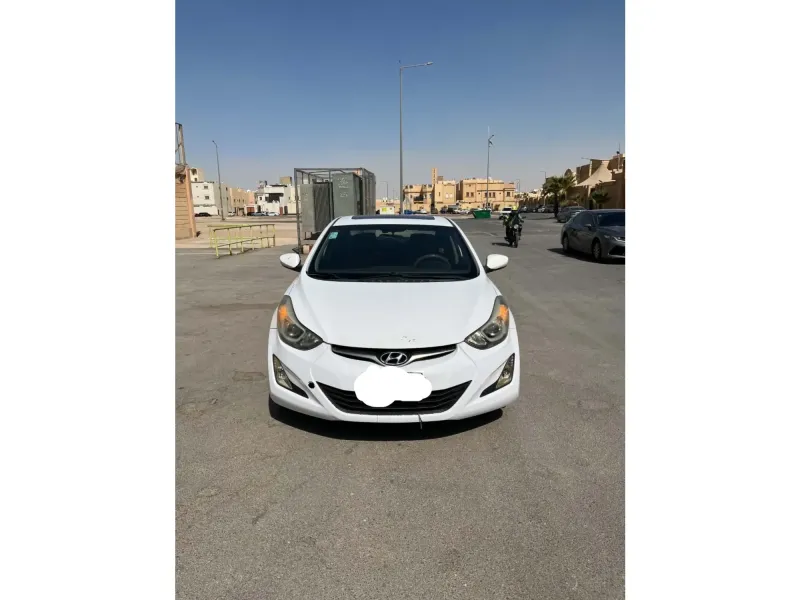 Hyundai Elantra 2015 1