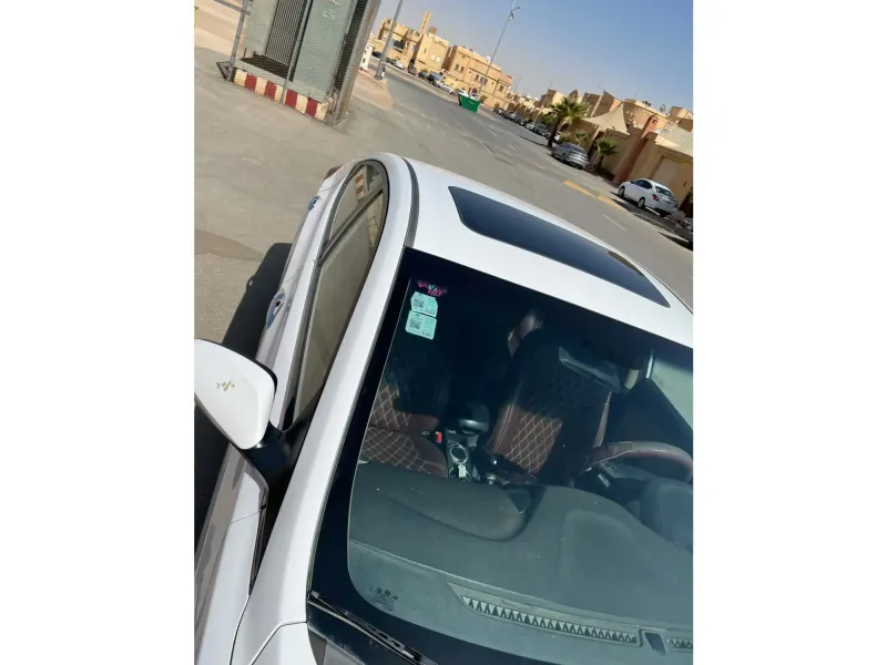 Hyundai Elantra 2015 5