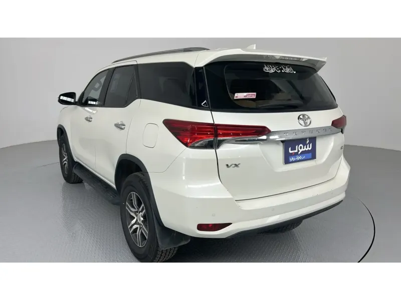 Toyota Fortuner VX1 2021 8