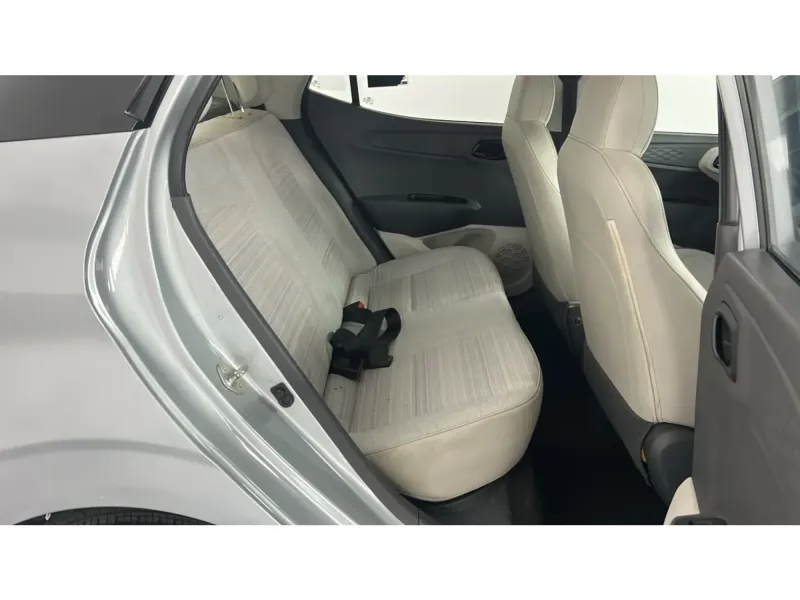 Hyundai GRAND i10 STD 2023 14