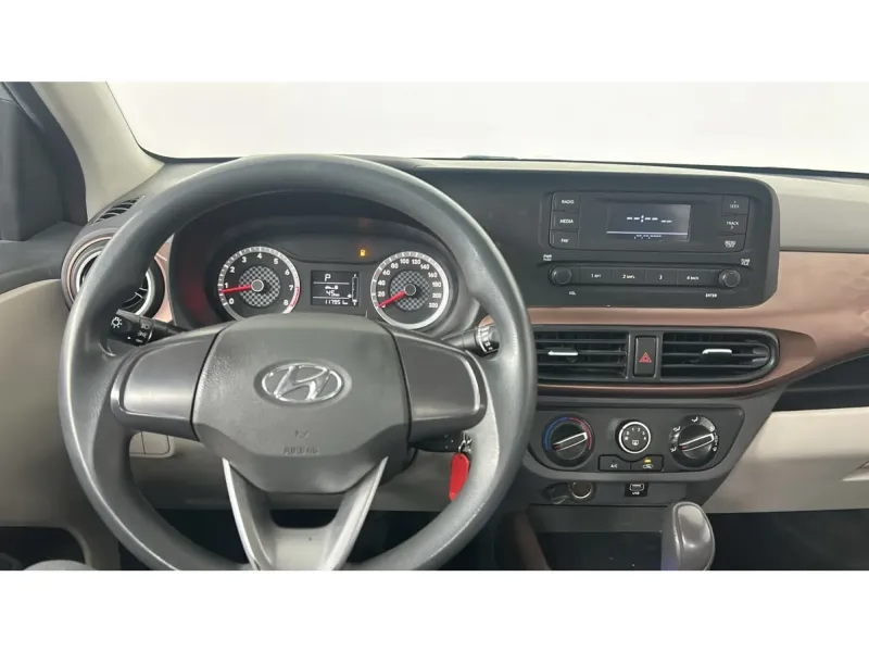 Hyundai GRAND i10 STD 2023 12