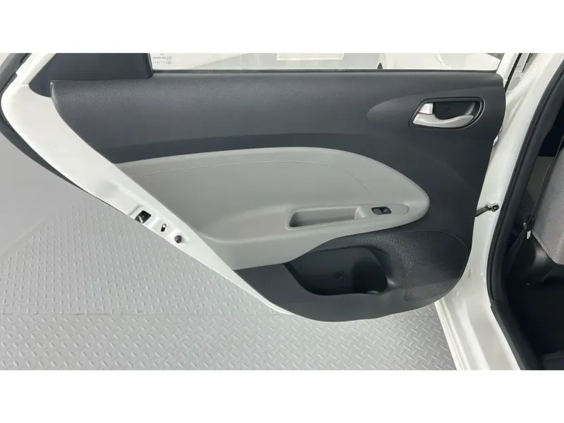 KIA Pegas GL 2026 18