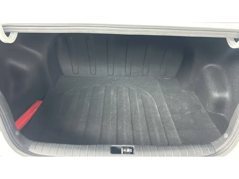 KIA Pegas GL 2026 32