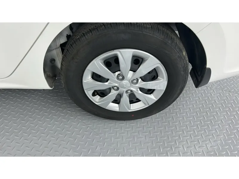 KIA Pegas GL 2026 21