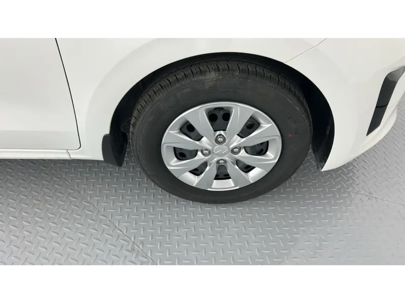 KIA Pegas GL 2026 23