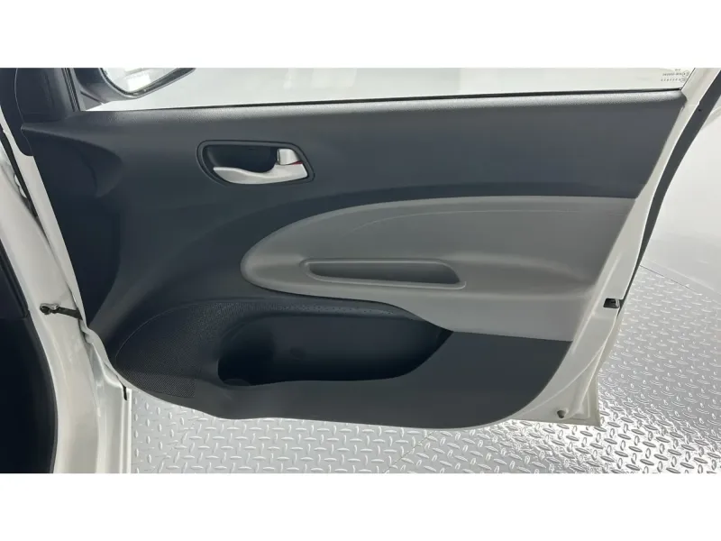 KIA Pegas GL 2026 28