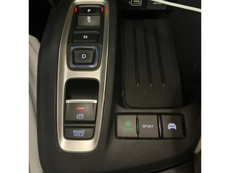 هوندا انسايت هايبرد فل كامل وارد امريكي -2022  Insight Touring 8
